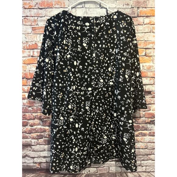 Blue/black Floral Lane Bryant Short Sleeve Faux Wrap Blouse Top Women’s Size 26 - Picture 6 of 6